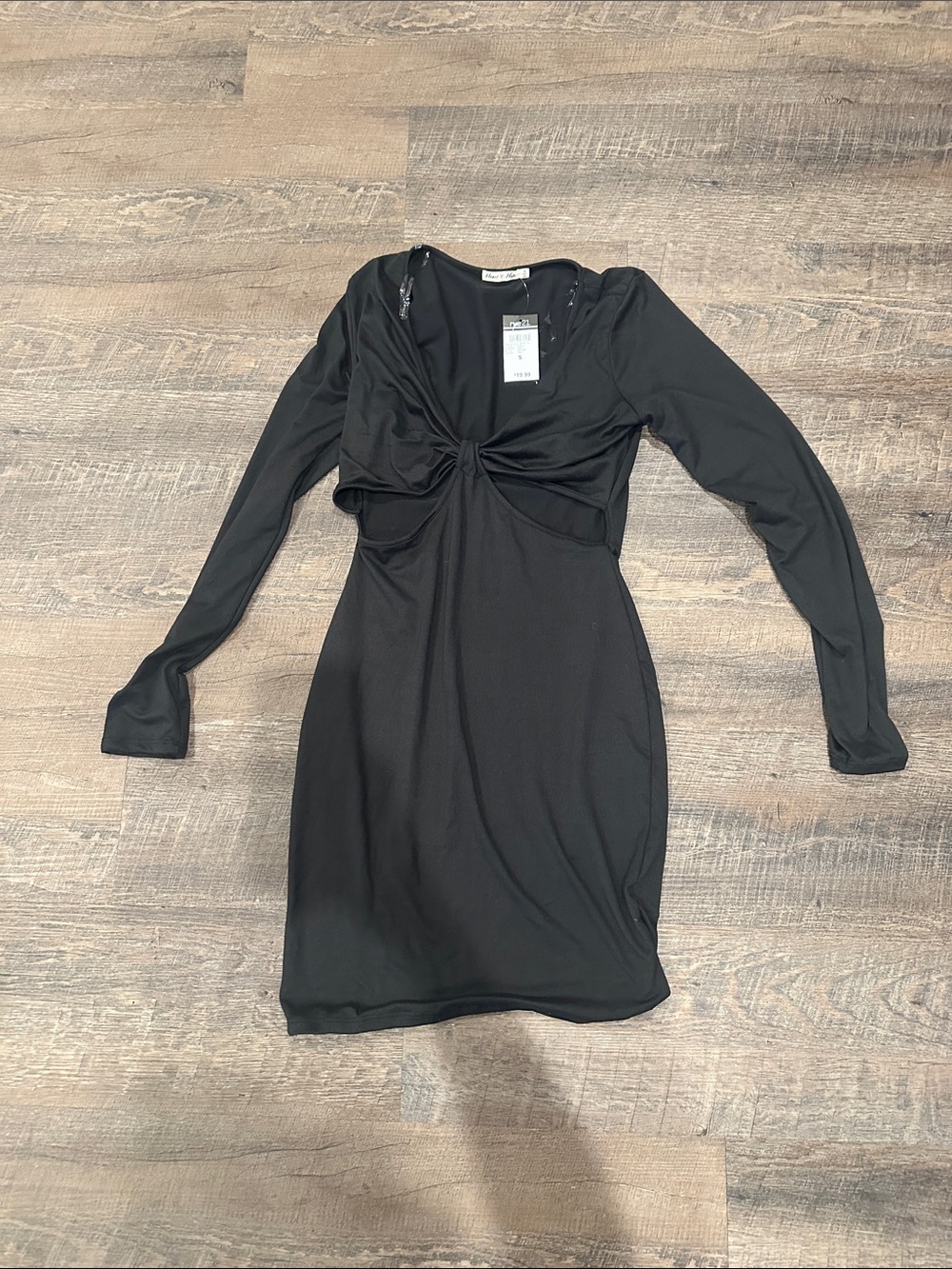 Rue21 Black Long-Sleeve Twist-Front Bodycon Dress